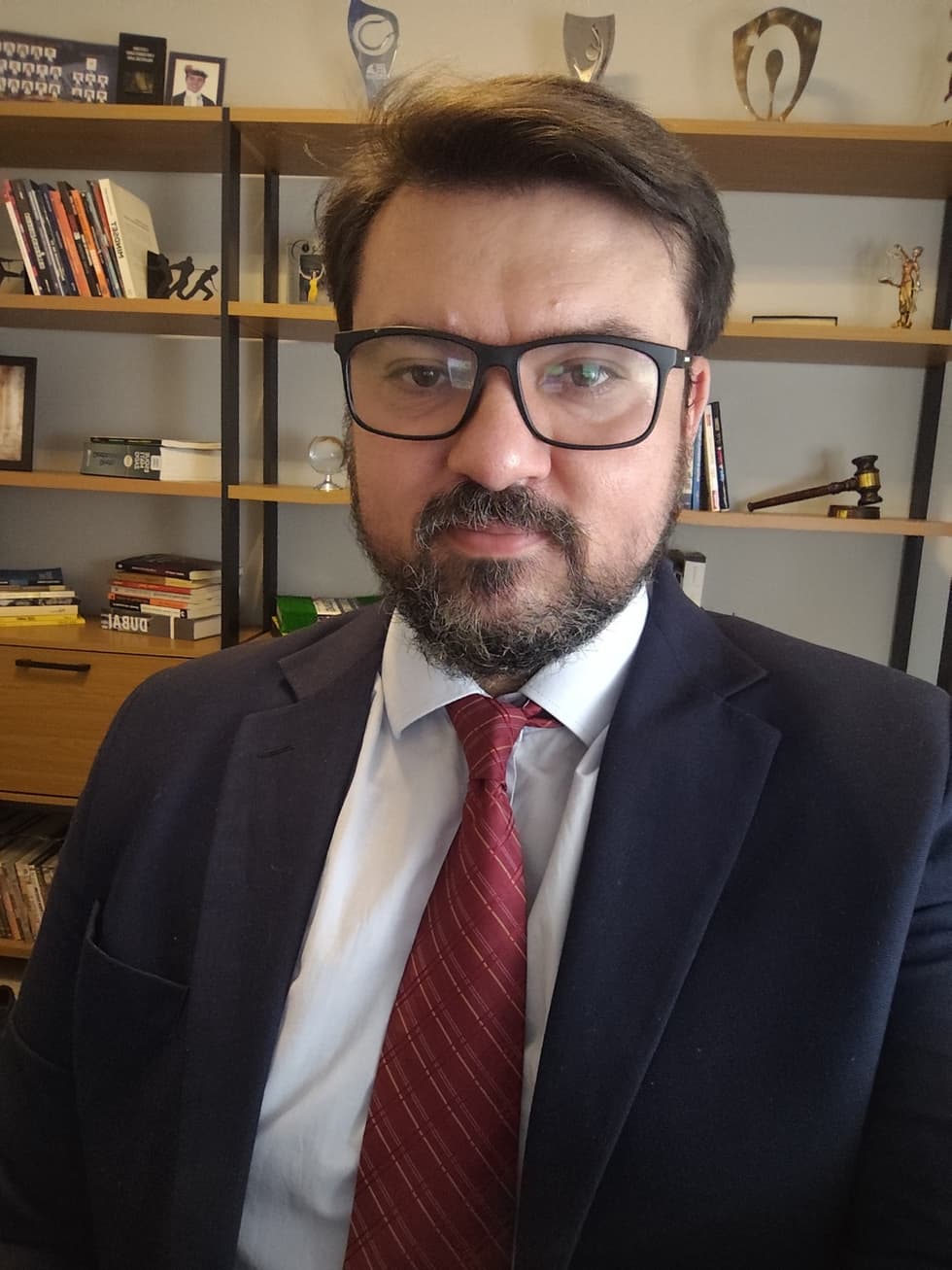 José Quintana Jr., advogado trabalhista em Porto Alegre, no escritório Quintana & Advogados